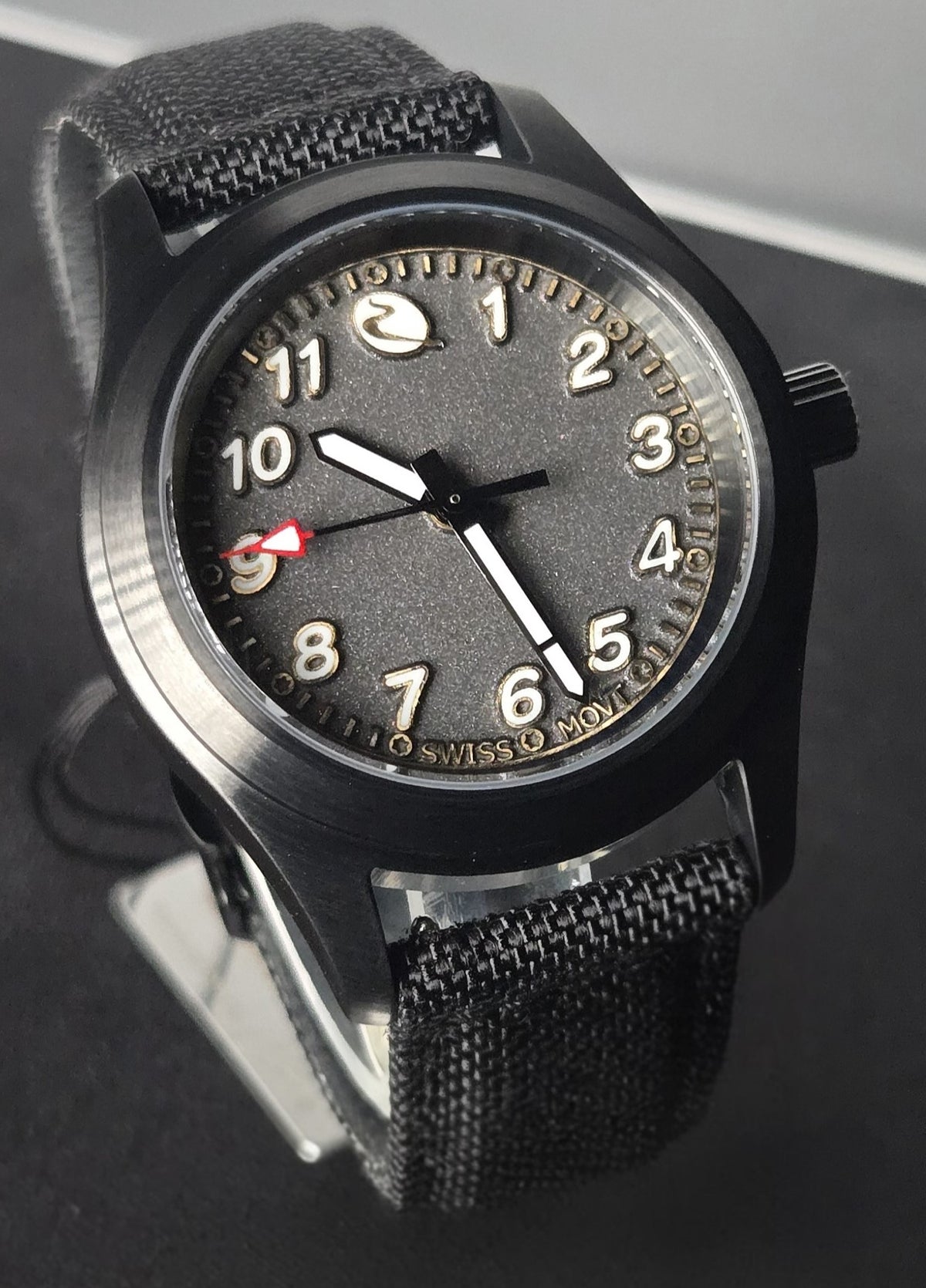 Bearing is built as a compact modern instrument watch, combining strong legibility with the material depth and hand-finished character that define Beck Watch Co. Graphite Matte uses a black PVD finish that gives the same case architecture a darker, more technical character. 