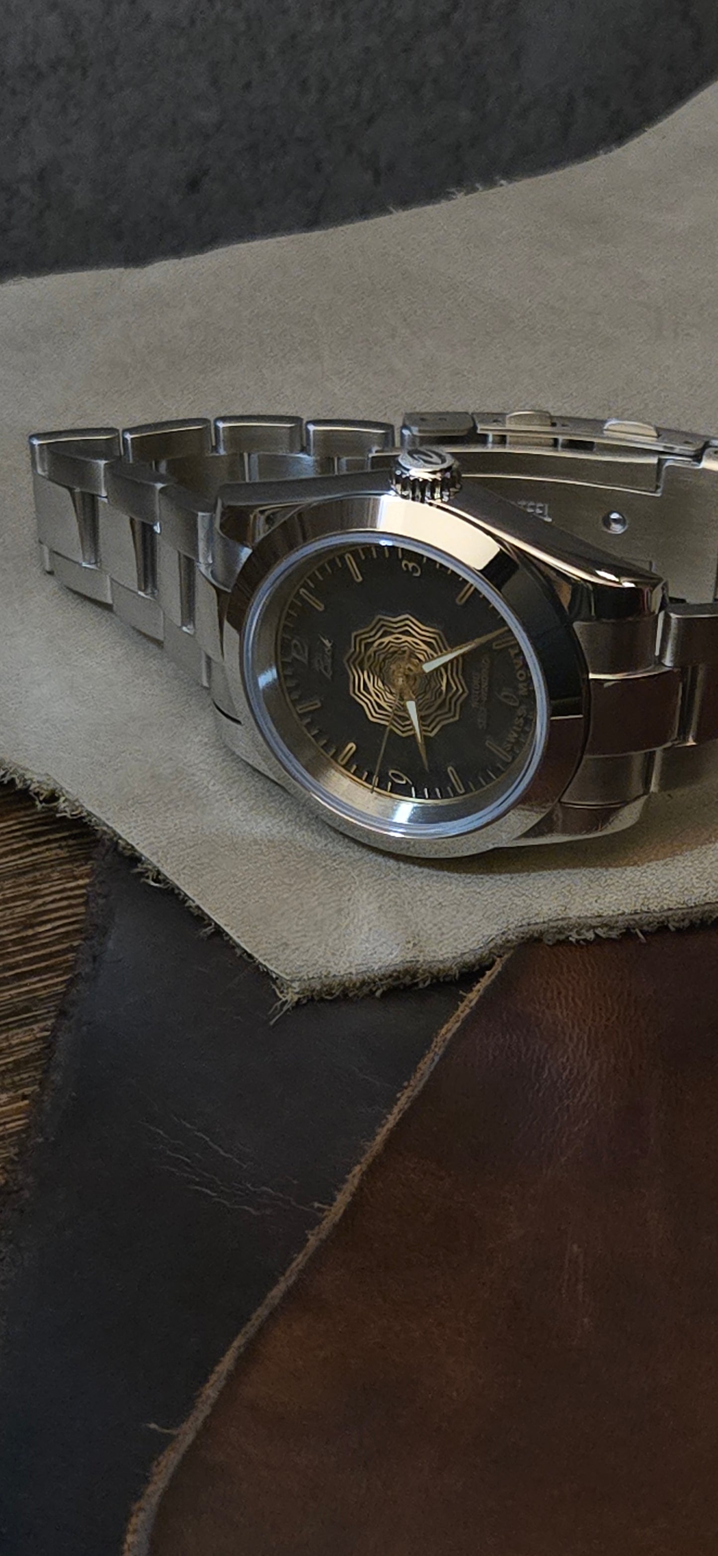 Ordine 003 - Instrument Black